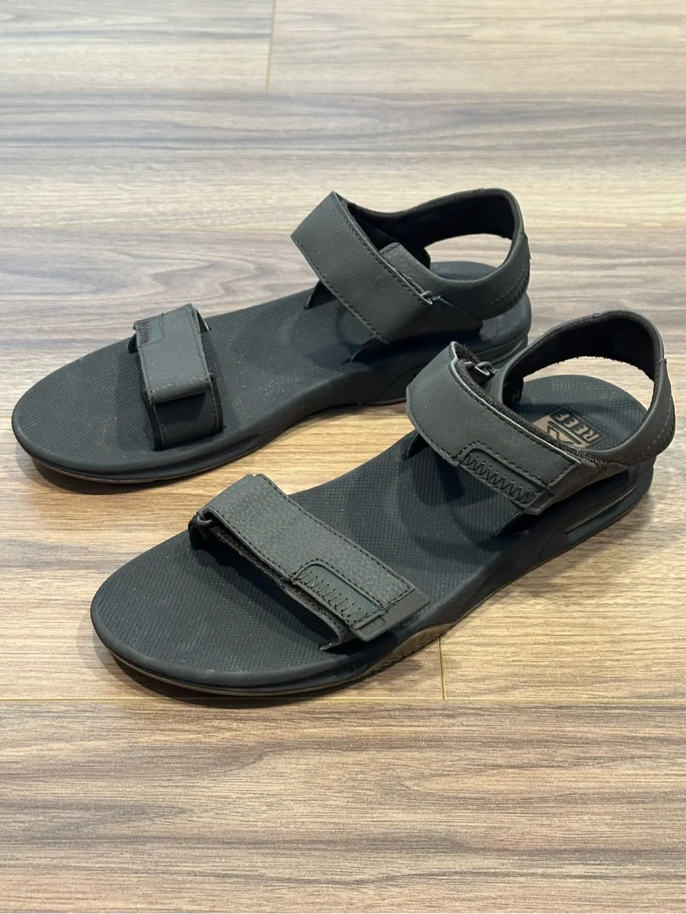 Reef Fanning Baja Sandals Bottle Opener in Brown Size 12